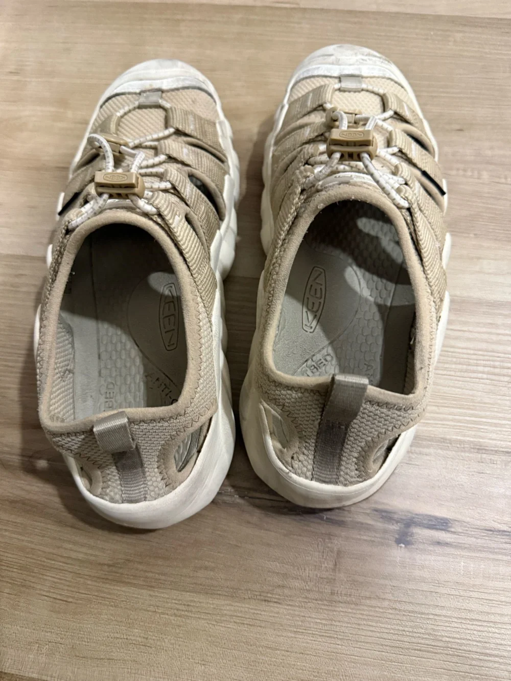 KEEN Tan Active Sandals - Picture 2 of 4